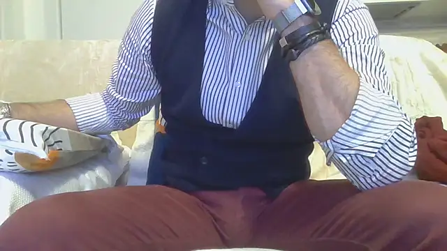 Eroshotlicker online show from 01/05/26, 10:24