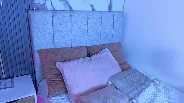 Kattie sweet1 online show from 03/08/26, 01:03