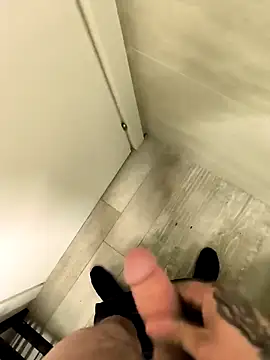 Razvan696969 online show from 02/16/26, 07:23