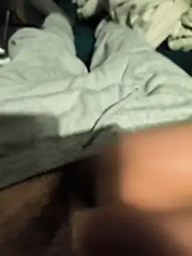 Razvan696969 online show from 02/04/26, 09:32