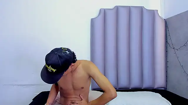 Megan foro online show from 01/10/26, 03:35