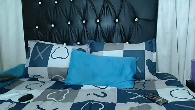 SavageHoney online show from 04/10/26, 08:27