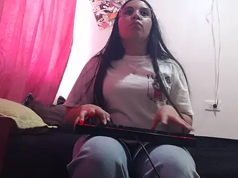 Dirty sammy01 online show from 12/19/25, 01:46