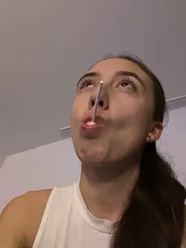 CristinaSw online show from 12/18/25, 09:40