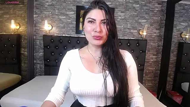   Aysha online show from 11/27/25, 09:59