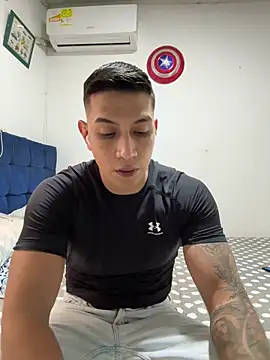 OliverWest04 online show from 04/14/26, 05:18