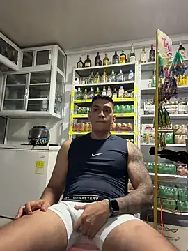 OliverWest04 online show from 05/27/26, 01:57
