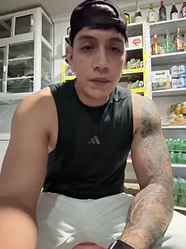 OliverWest04 online show from 04/10/26, 12:39