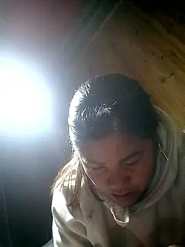 Snapshot of hey-bana chatting on 01/07/26, 12:48 hey-bana online show from 01/07/26, 12:48