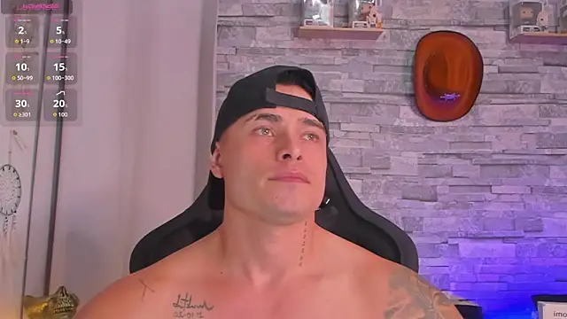 connorsmithvip online show from 11/28/25, 07:58