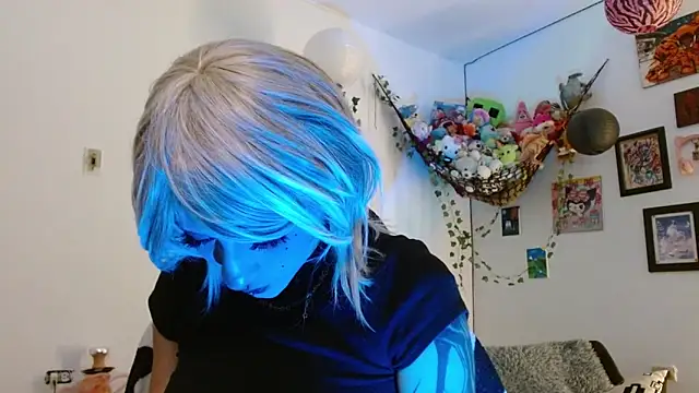 Layla quinn online show from 02/17/26, 04:48