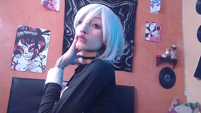 Layla quinn online show from 07/24/26, 02:35