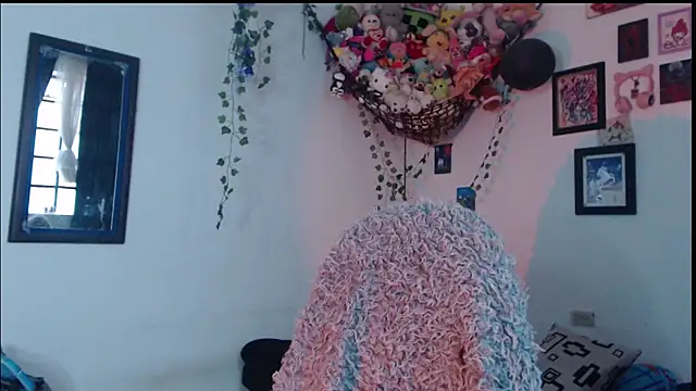 Layla quinn online show from 06/06/26, 12:43