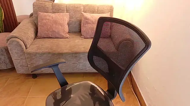 Aunty milf online show from 05/27/26, 08:05