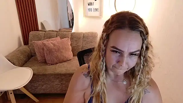 Aunty milf online show from 05/05/26, 07:39