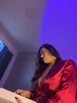 Samantafoxx  online show from 04/13/26, 10:58