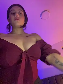 Samantafoxx  online show from 05/31/26, 11:49