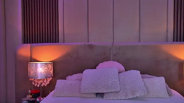 StephanieYves online show from 06/23/26, 03:43