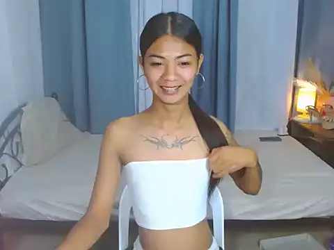 SamaraMillers online show from 12/21/25, 07:54