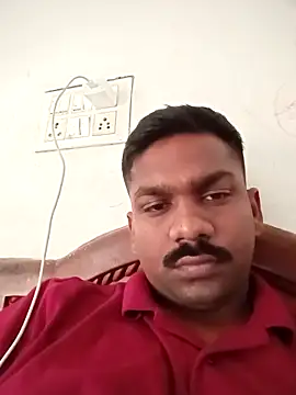 Snapshot of rara0728 chatting on 11/25/25, 02:56 rara0728 online show from 11/25/25, 02:56