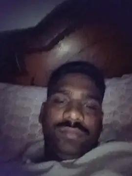 Snapshot of rara0728 chatting on 11/27/25, 08:09 rara0728 online show from 11/27/25, 08:09