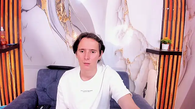 Aaron LatinMen2 online show from 11/27/25, 03:29