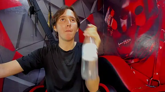 Aaron LatinMen2 online show from 11/29/25, 07:58