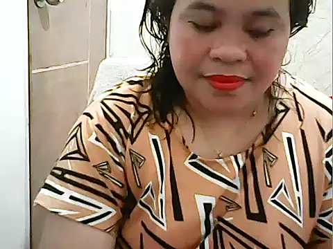 Snapshot of cutechubby chatting on 02/08/26, 01:14 cutechubby online show from 02/08/26, 01:14