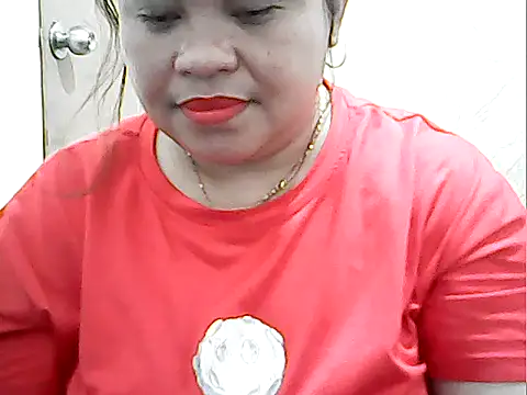 Snapshot of cutechubby chatting on 02/26/26, 12:21 cutechubby online show from 02/26/26, 12:21