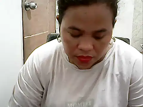 cutechubby online show from 05/05/26, 10:13