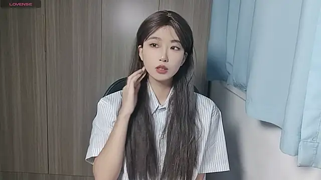 Yyoo-99 online show from 11/30/25, 01:12