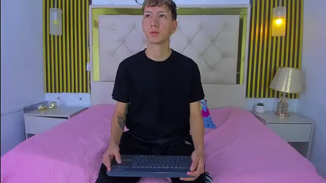 sammysex- online show from 11/25/25, 06:25