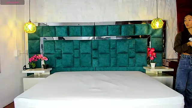  bonnyandclyde online show from 02/09/26, 12:03