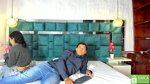  bonnyandclyde online show from 03/11/26, 11:59