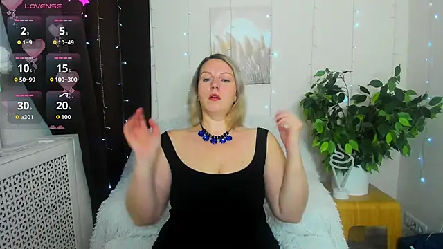 Alison star  online show from 12/02/25, 01:39