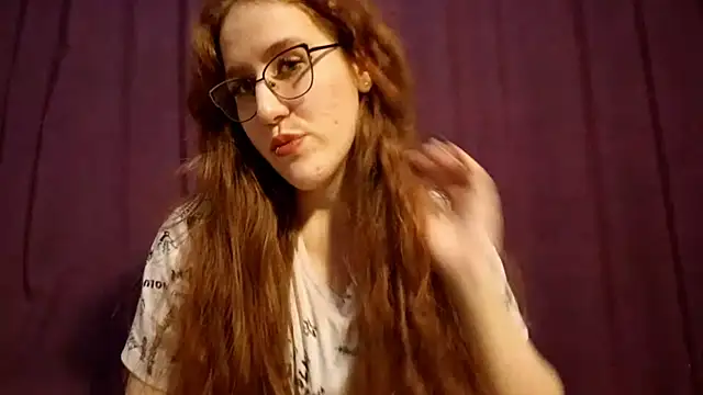 Snapshot of Kristake chatting on 11/27/25, 08:15 Kristake online show from 11/27/25, 08:15