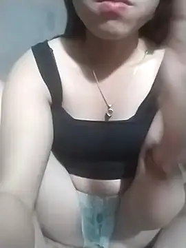 tieutam122 online show from 11/27/25, 02:50