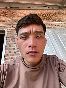 sanu551 online show from 02/05/26, 03:24