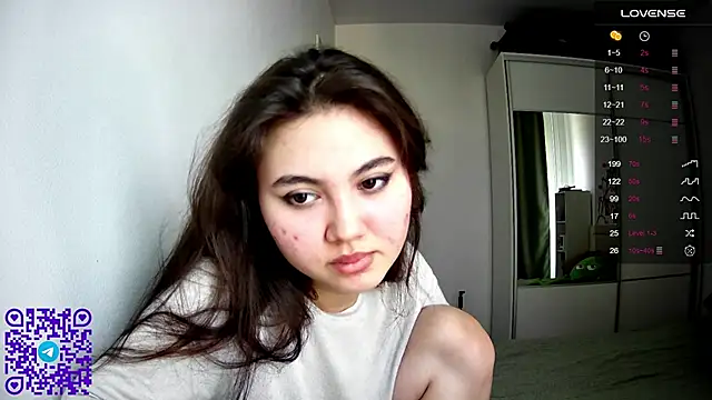ArianeRandy online show from 06/04/26, 03:06