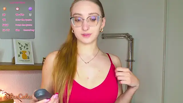 AliceCutes online show from 02/28/26, 01:11