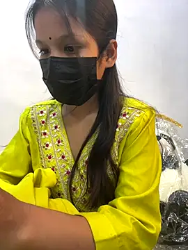 Triptii 0 online show from 12/17/25, 04:23