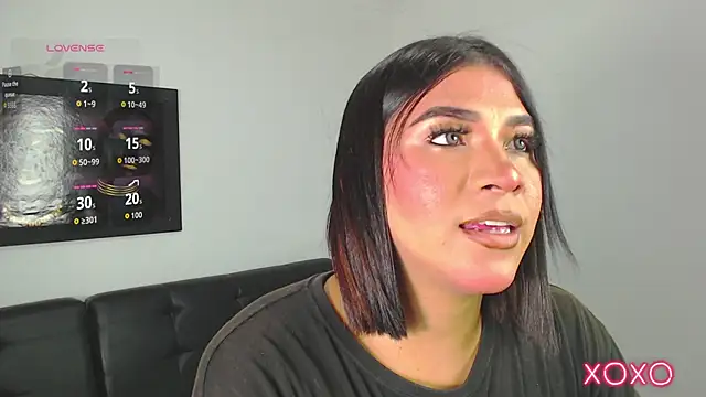 camila hott69  online show from 02/05/26, 01:45