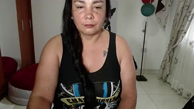 vivian-milf online show from 01/14/26, 09:40