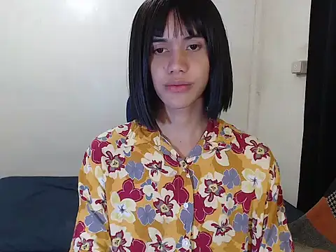 superhotbabe online show from 12/16/25, 09:30