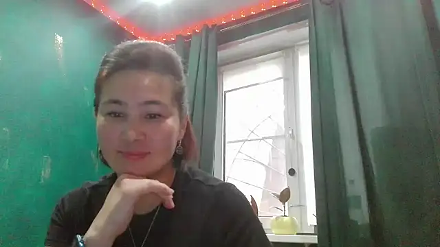 Nettie Allie online show from 12/22/25, 10:59