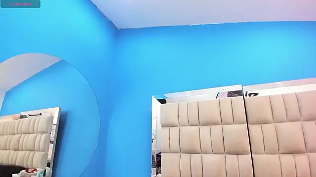 melany love0 online show from 03/26/26, 12:20