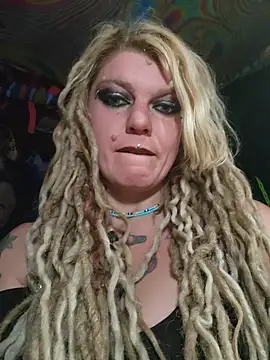 Horny hippie online show from 01/18/26, 10:18