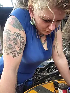 Horny hippie online show from 01/07/26, 07:41