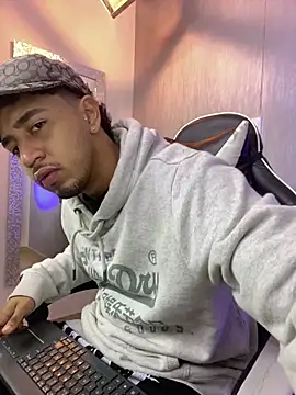 Brand Collins online show from 03/12/26, 11:47