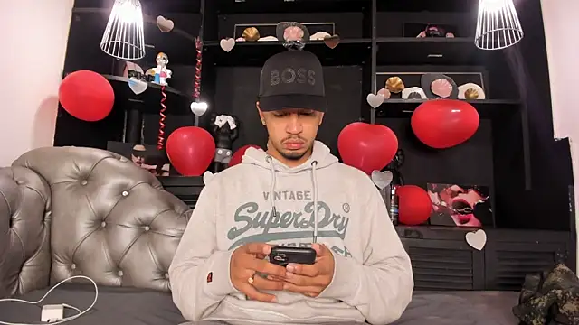 Snapshot of Brand_Collins chatting on 02/15/26, 11:53 Brand Collins online show from 02/15/26, 11:53